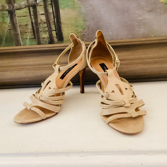 Ann Taylor Holly Gladiator Hight heels Beige Snakeskin 7.5 M Neutral Summer FLAW - Picture 2 of 16